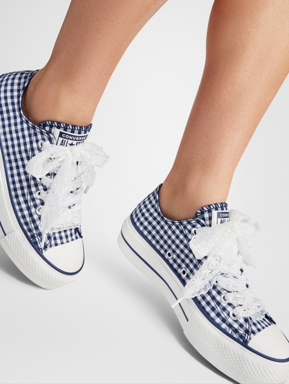 Converse Chuck Taylor All Star Lift Gingham Low Top Platform Sneakers-White/Navy